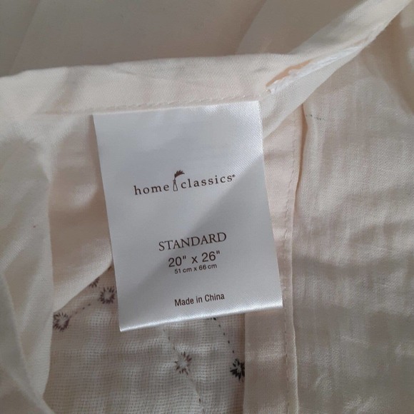 Home Classic Quilted Pillow Sham Wedding Ring Diamond Embroidered - Picture 3 of 7